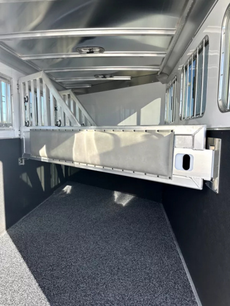 New 2026 Featherlite 3 Horse Gooseneck