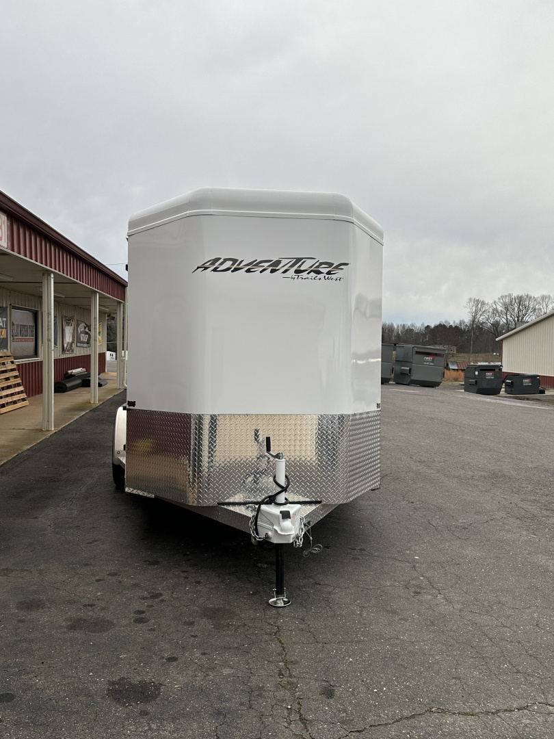 New 2026 Trails West 3H BP ADV MXII Horse Trailer
