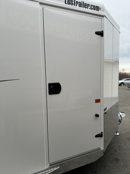 New 2026 Trails West 3H BP ADV MXII Horse Trailer