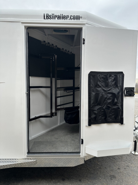 New 2026 Trails West 3H BP ADV MXII Horse Trailer