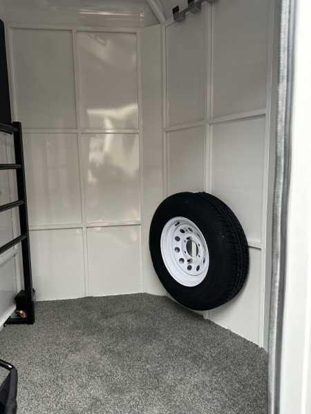 New 2026 Trails West 3H BP ADV MXII Horse Trailer