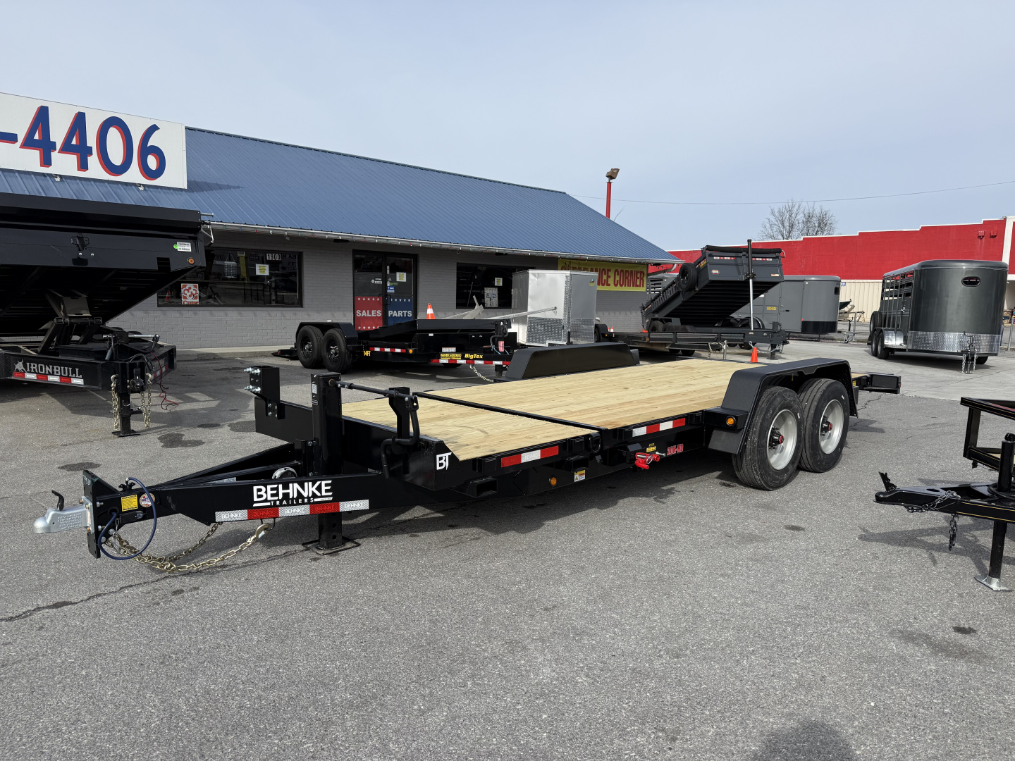 New 2026 Behnke TBCT 2020ET-10K Equipment Trailer