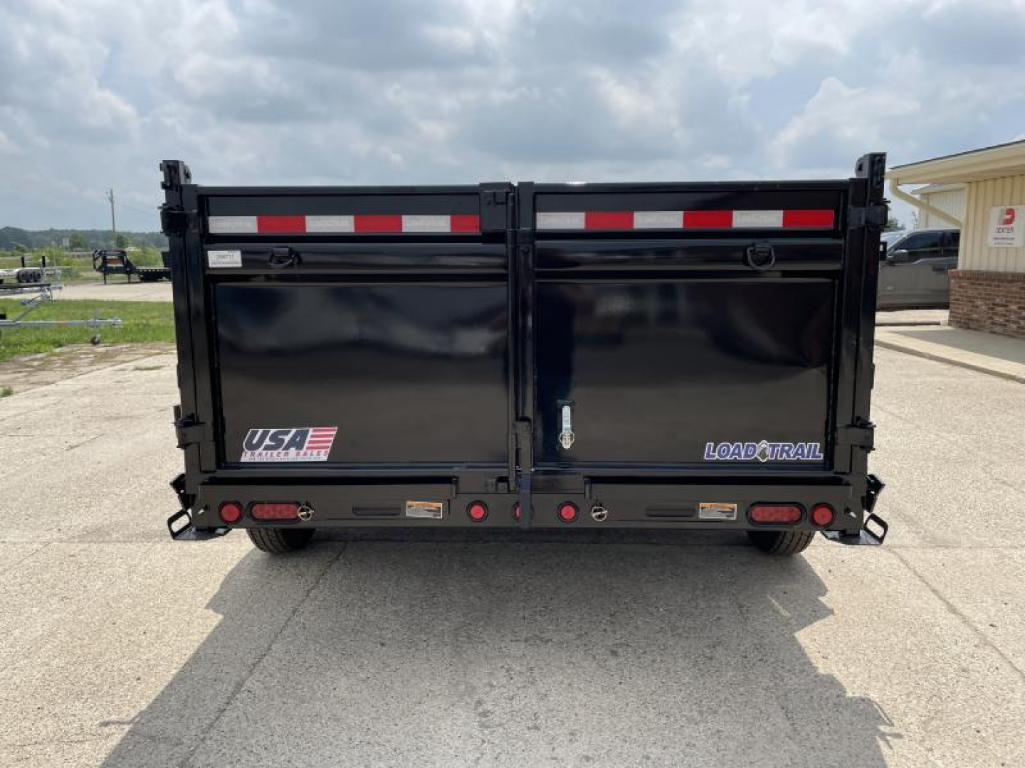 New 2026 Load Trail 83x14 Low-Pro 14k w/3 Ft Sides Dump Trailer