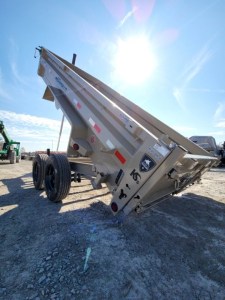 New 2026 Iron Bull DTB Sniper Package Package With 8k Axles & 17.5 Wheels Hydraulic Jack Wireless Remote Dump Trailer