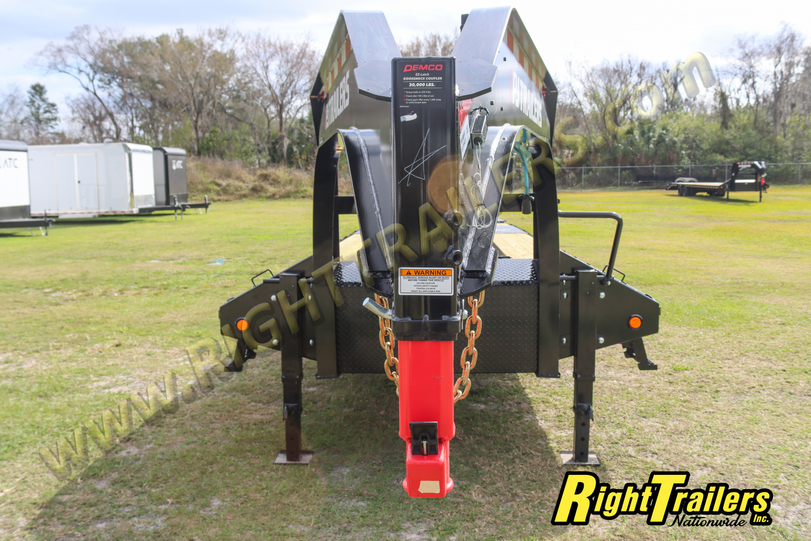 New 2026 8.5X35 PJ GOOGSENECK EQUIPMENT TRAILER