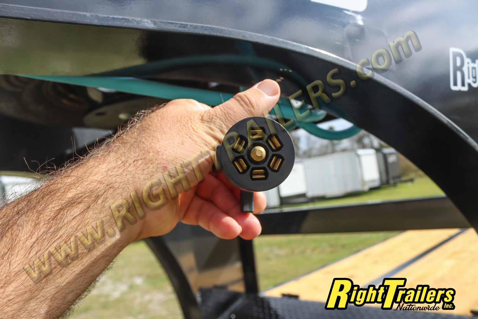 New 2026 8.5X35 PJ GOOGSENECK EQUIPMENT TRAILER