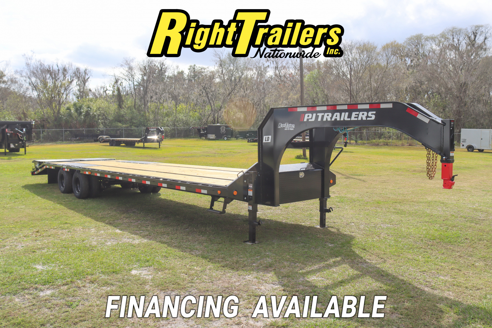New 2026 8.5X35 PJ GOOGSENECK EQUIPMENT TRAILER