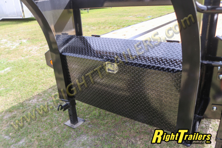 New 2026 8.5X35 PJ GOOGSENECK EQUIPMENT TRAILER