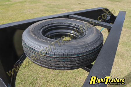 New 2026 8.5X25 PJ GOOGSENECK EQUIPMENT TRAILER