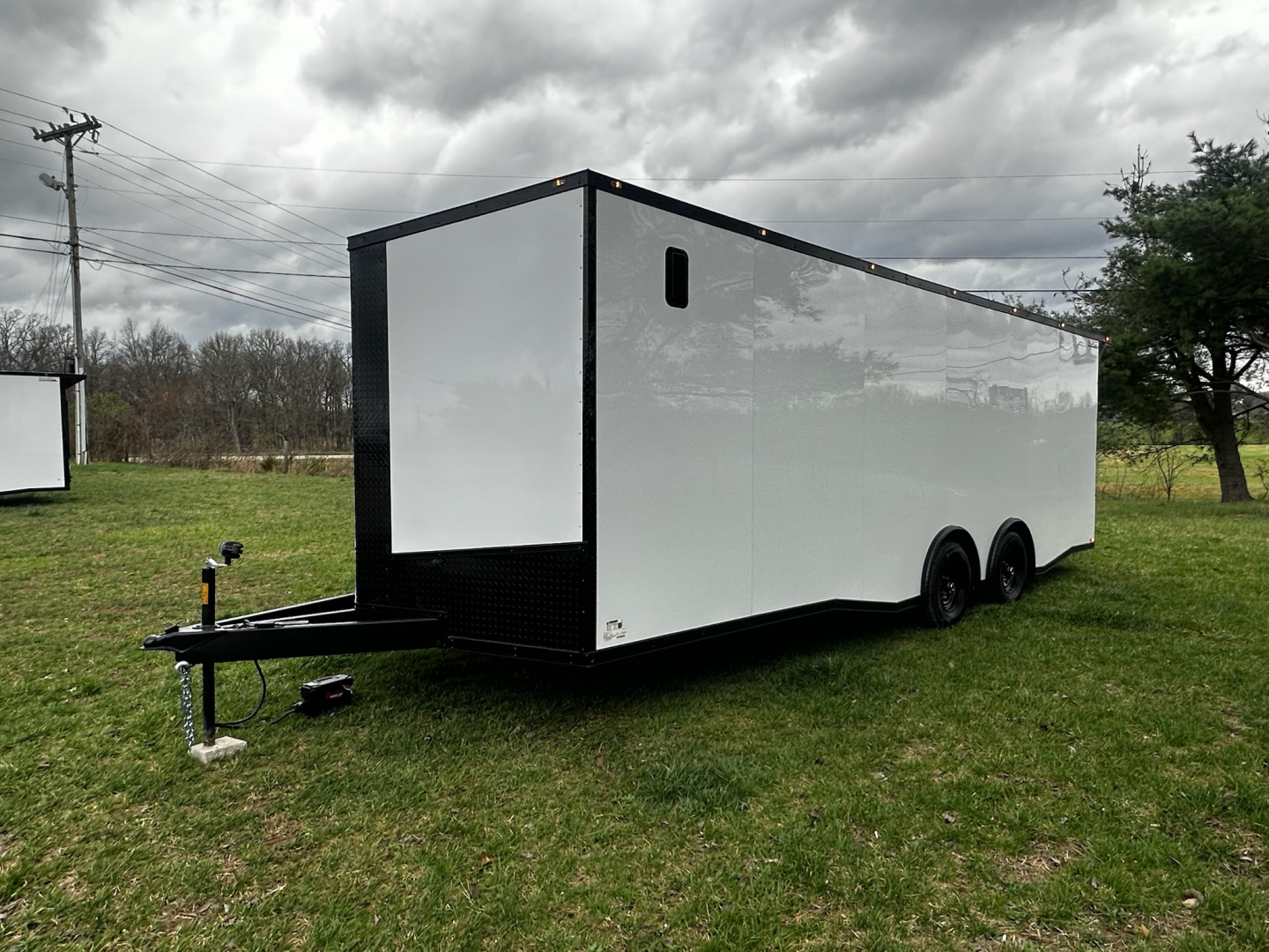 New 2026 Luxe 8.5x24 Car Hauler-5200LB Torsion Axles- Enclosed Car Hauler