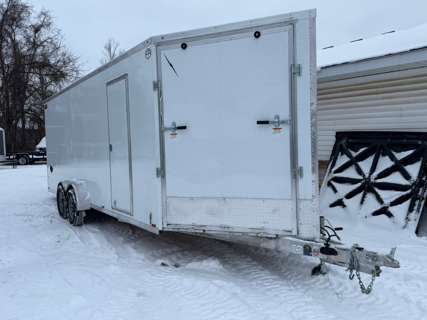 New 2026 7 X 27 All Aluminum 5 Place Lightning Aluminum Enclosed Trailer with 7ft interior -