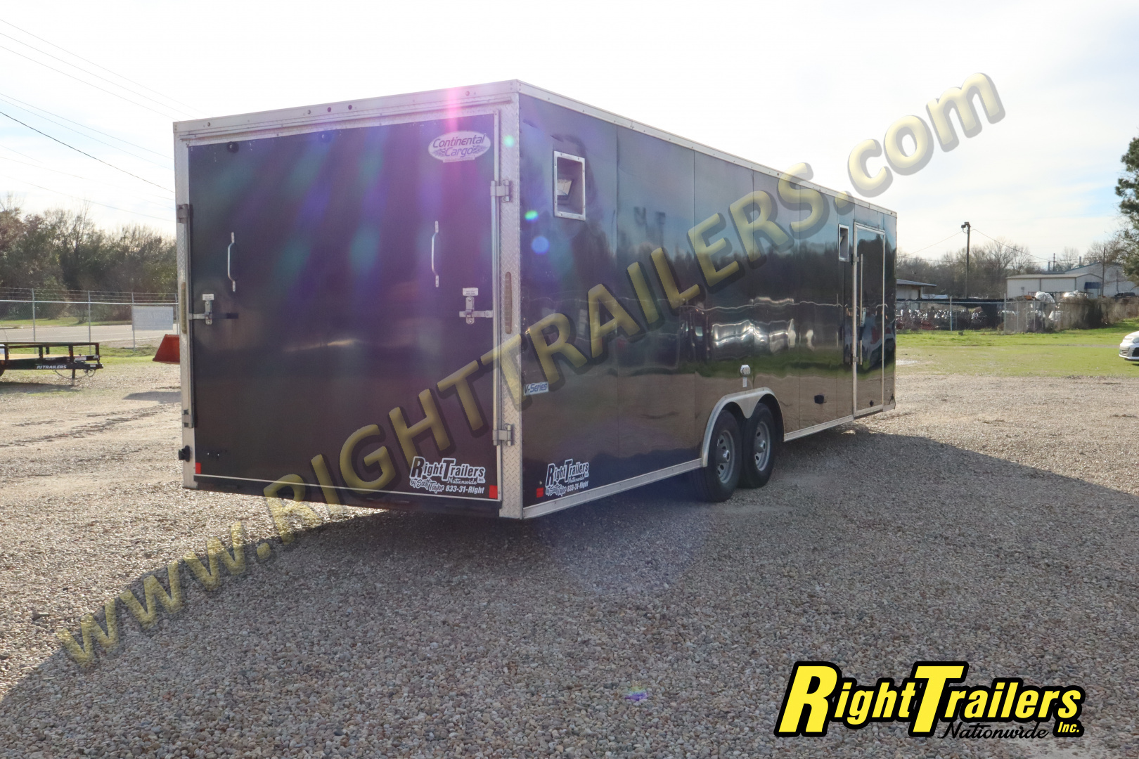 Used 2018 8.5X28 Continental Cargo Race Trailer