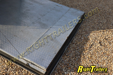 Used 2018 8.5X28 Continental Cargo Race Trailer