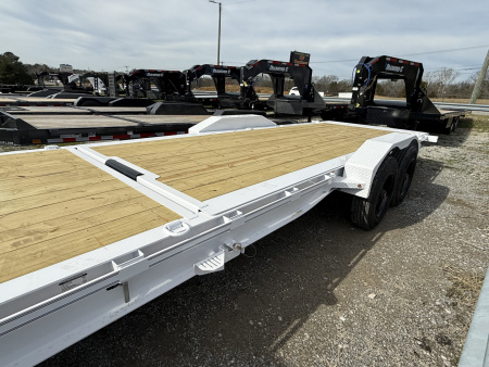 New 2026 Diamond C HDT GN 210 26’ Tilt Trailer, 23K GVWR, PACESETTER EDITION, HYDRAULIC JACKS