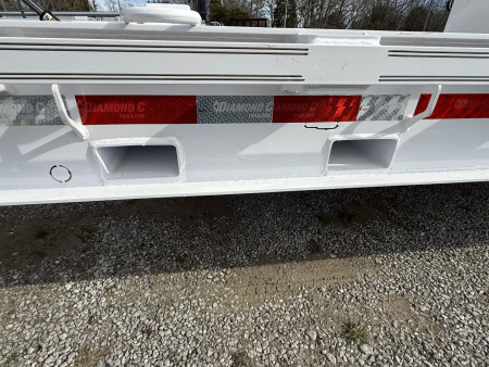 New 2026 Diamond C HDT GN 210 26’ Tilt Trailer, 23K GVWR, PACESETTER EDITION, HYDRAULIC JACKS