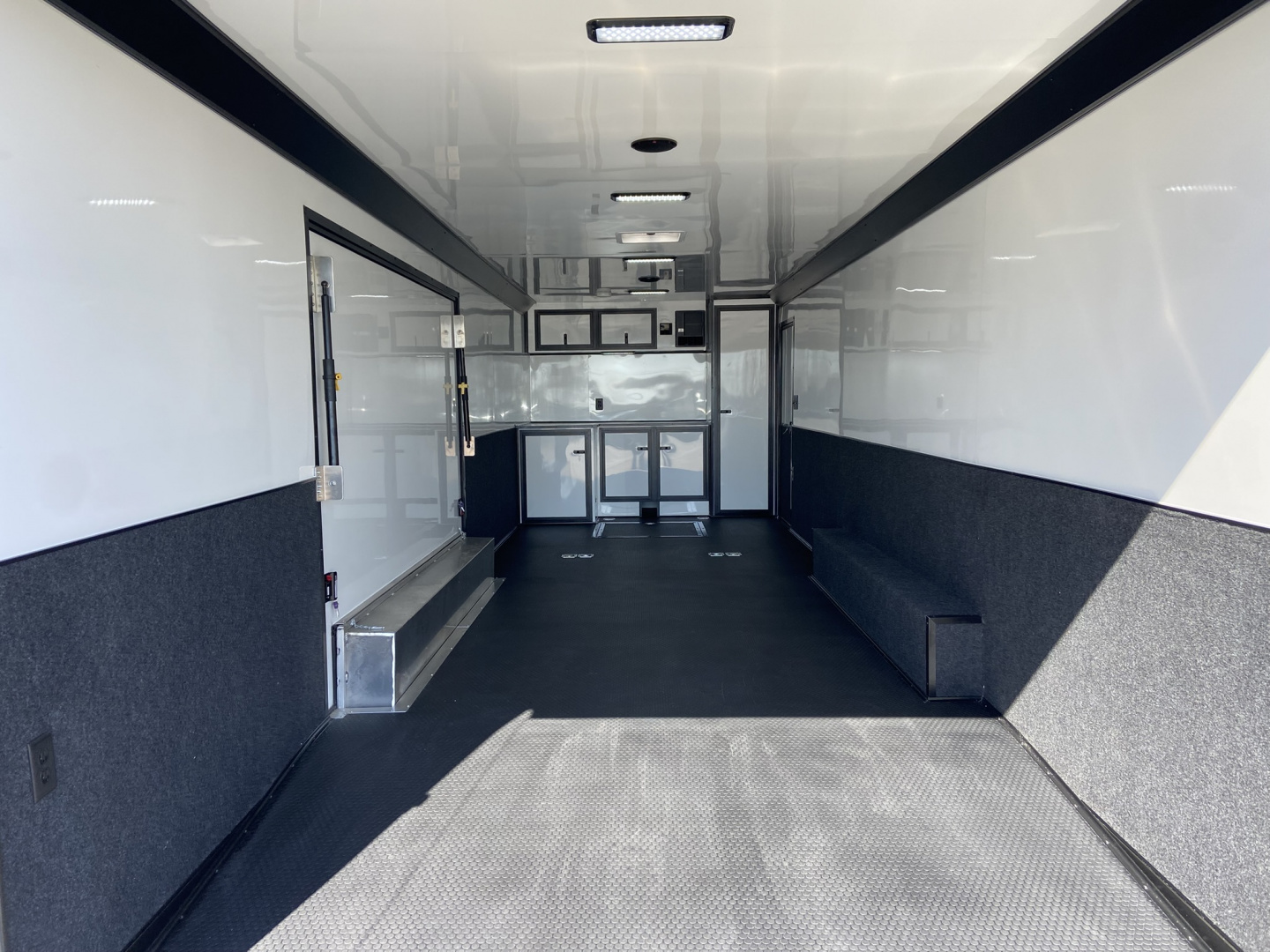 New 2026 United Prem 8.5X28 Racing Trailer