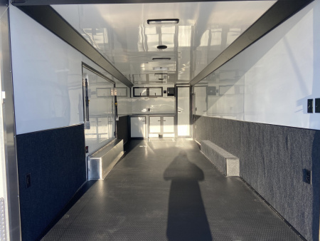 New United Trailers PREM 8.5X28 Racing Trailer