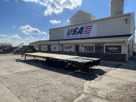 New 2026 Load Trail 102x32 Low-Pro 24k w/Max Ramps Gooseneck Bodies