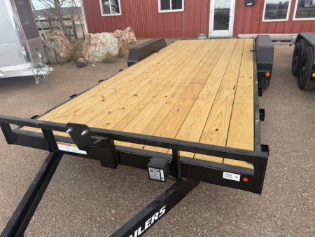 New 2026 PJ Trailers CE 18' Equipment Trailer-10K