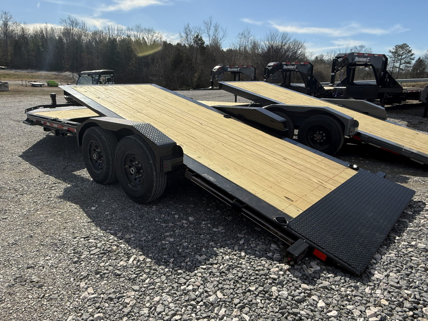 New 2026 Diamond C HDT 207 22’ Tilt Trailer, PACESETTER EDITION, FORK HOLDERS, 15.4K GVWR