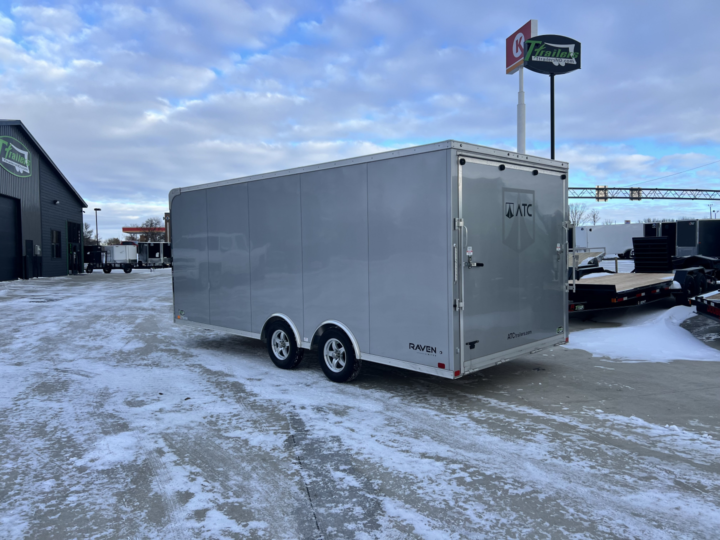 Used 2016 ATC 8.5x20 ALL Aluminum TALL Enclosed Cargo Hauler Rear Ramp Trailer
