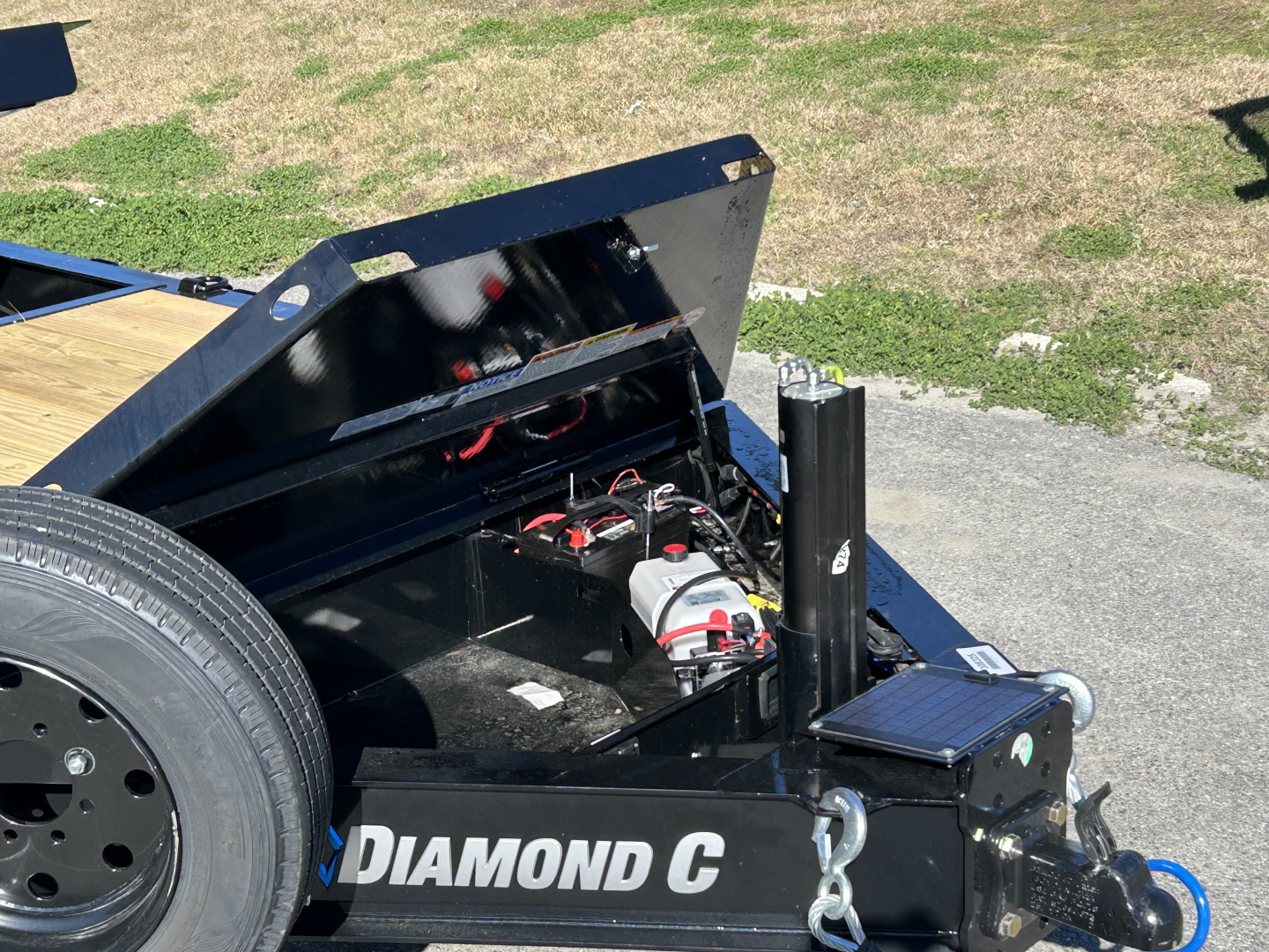 New 2026 Diamond C Trailers HDT210 Tilt Trailer #17,290 lbs Payload, HUGE 10K Axles Hydraulic Jack !
