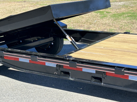 New 2026 Diamond C Trailers HDT210 Tilt Trailer #17,290 lbs Payload, HUGE 10K Axles Hydraulic Jack !