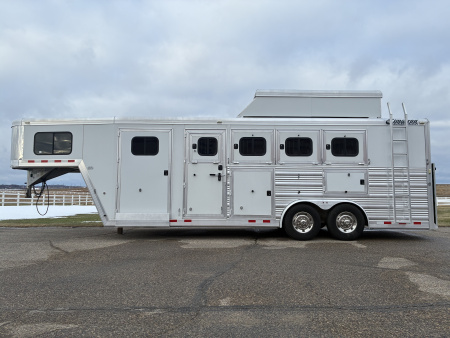 Used 2012 Cimarron 4 Horse Gooseneck Horse Trailer