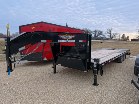 Used 2023 USED H&H Trailers 20+5 Gooseneck Deckover with 16K GVWR and Super Duty Bob Cat Ramps