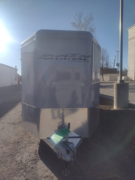 New 2026 Trails West Adventure 3 Horse Trailer