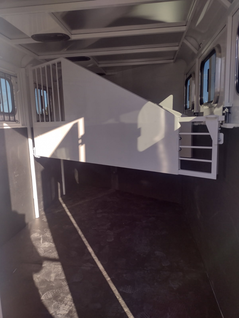 New 2026 Trails West Adventure 3 Horse Trailer