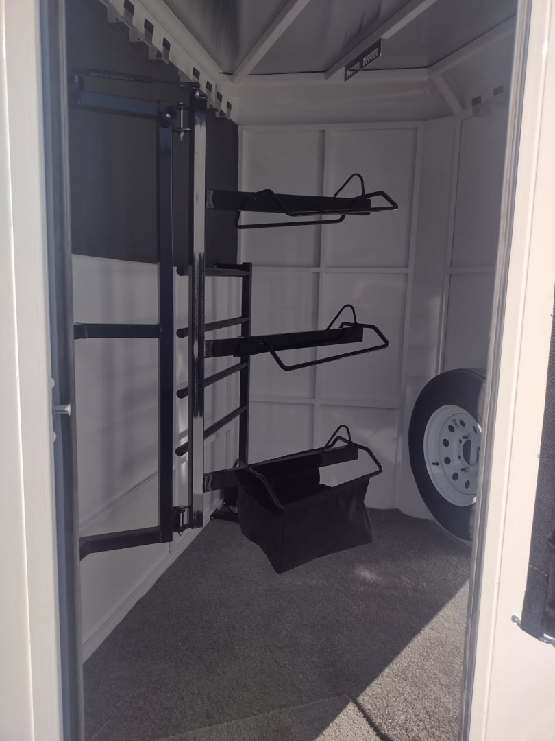 New 2026 Trails West Adventure 3 Horse Trailer