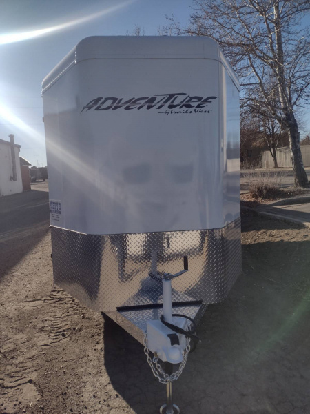 New 2026 Trails West Adventure 3 Horse Trailer