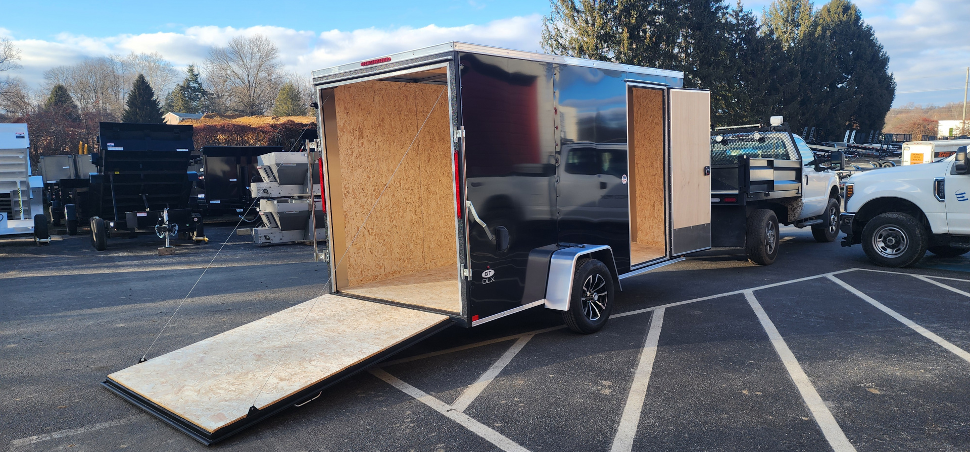 New 6 x 12 Look ST DLX Cargo 3k w/ Black Aluminum Wheels