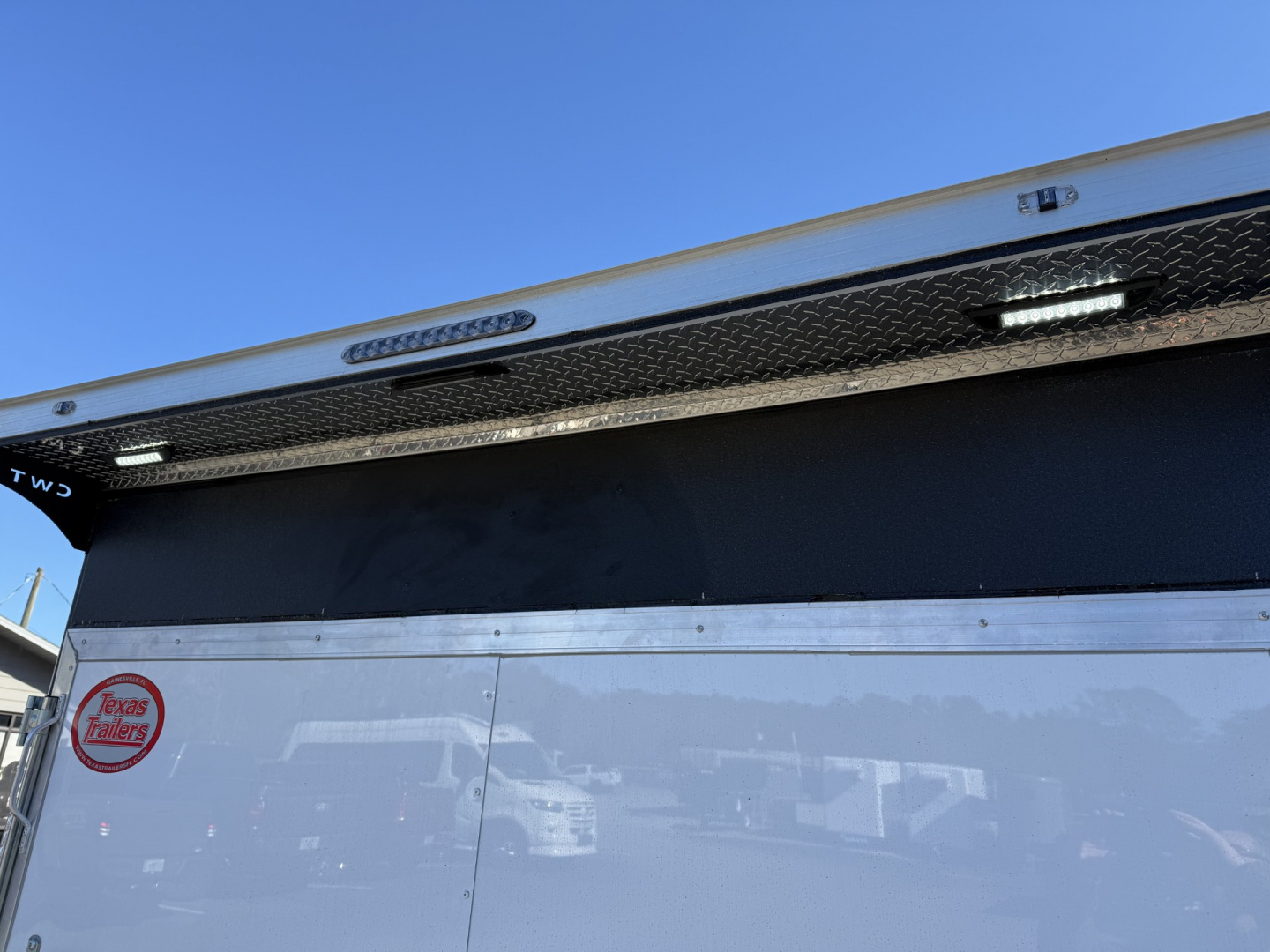 New TX8.5X16TA3 TEXAS TRAILERS 8.5' X 16' CARGO / ENCLOSED TRAILER W/REAR RAMP DOOR & SIDE DOOR, PRO LANDSCAPE PACKAGE