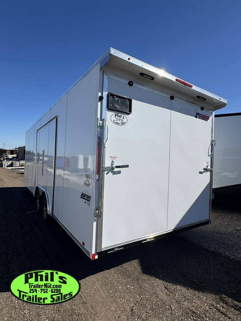 New Pace American 8.5X24 CAR HAULER WITH FULL ESCAPE DOOR & REMOVABLE FENDER Car / Racing Trailer