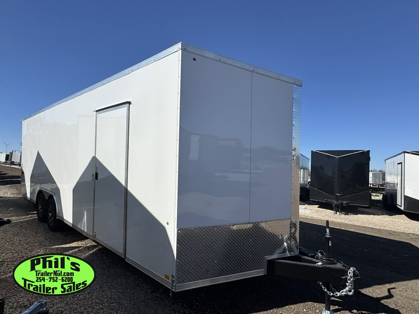 New Pace American 8.5X24 CAR HAULER WITH FULL ESCAPE DOOR & REMOVABLE FENDER Car / Racing Trailer
