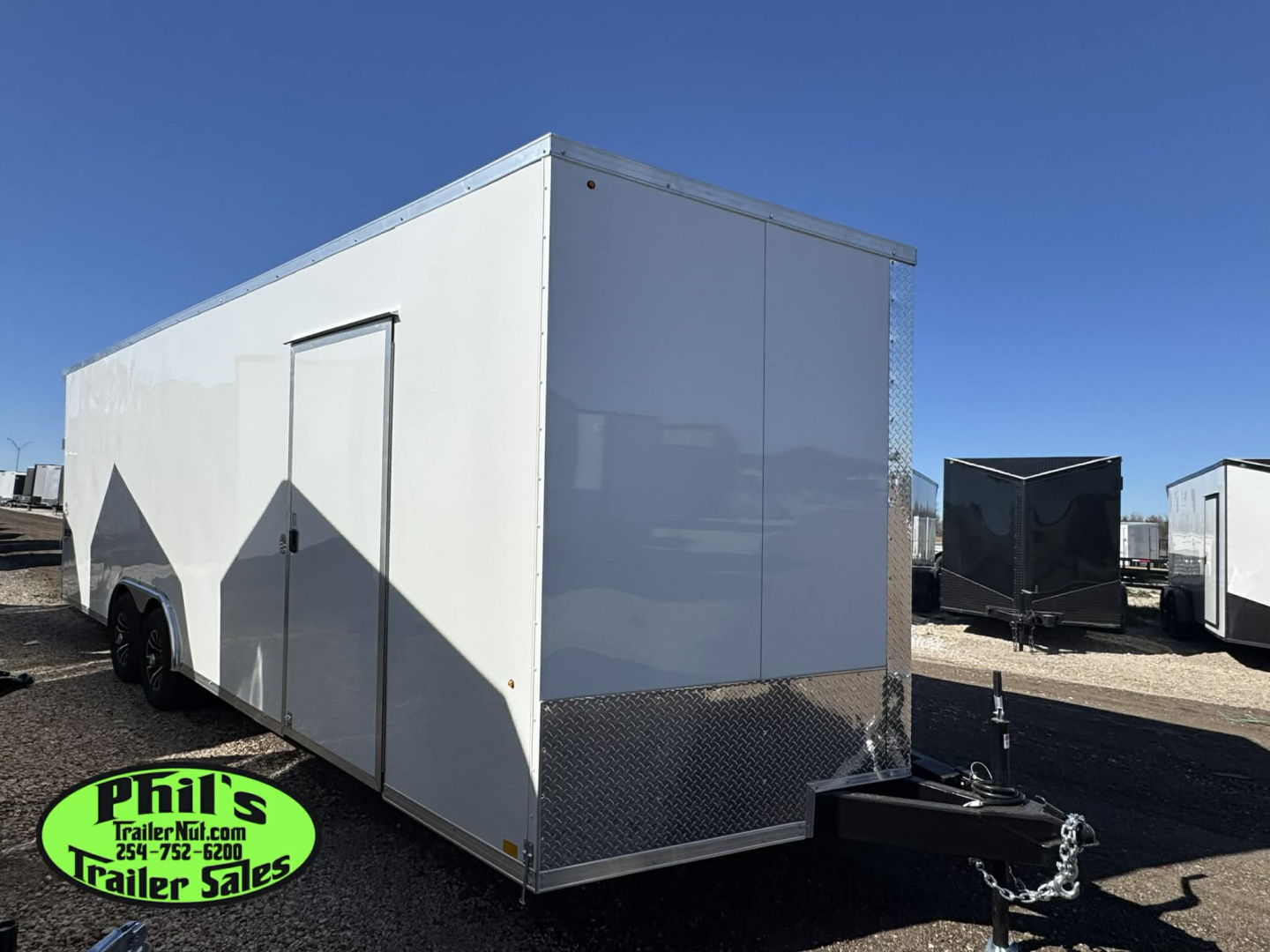 New Pace American 8.5X24 CAR HAULER WITH FULL ESCAPE DOOR & REMOVABLE FENDER Car / Racing Trailer