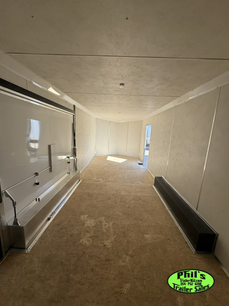 New Pace American 8.5X24 CAR HAULER WITH FULL ESCAPE DOOR & REMOVABLE FENDER Car / Racing Trailer