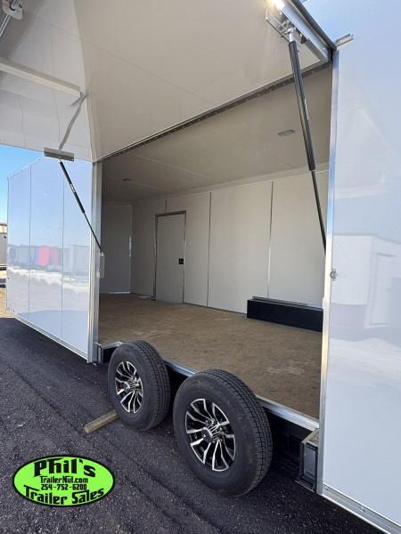 New Pace American 8.5X24 CAR HAULER WITH FULL ESCAPE DOOR & REMOVABLE FENDER Car / Racing Trailer