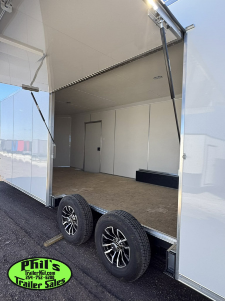 New Pace American 8.5X24 CAR HAULER WITH FULL ESCAPE DOOR & REMOVABLE FENDER Car / Racing Trailer