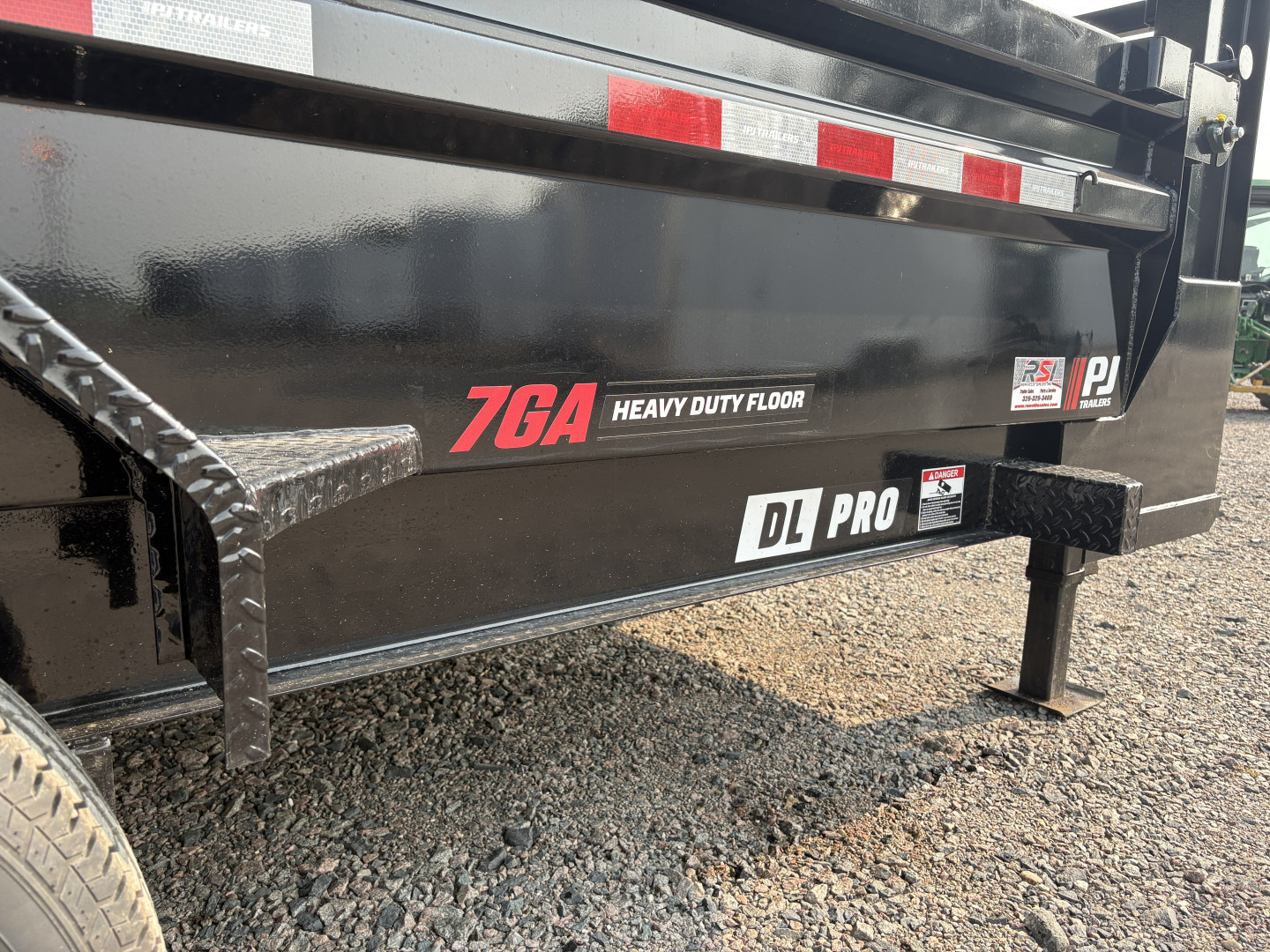 New 2026 14'x83" 14k PJ Low Pro Gooseneck Dump Trailer