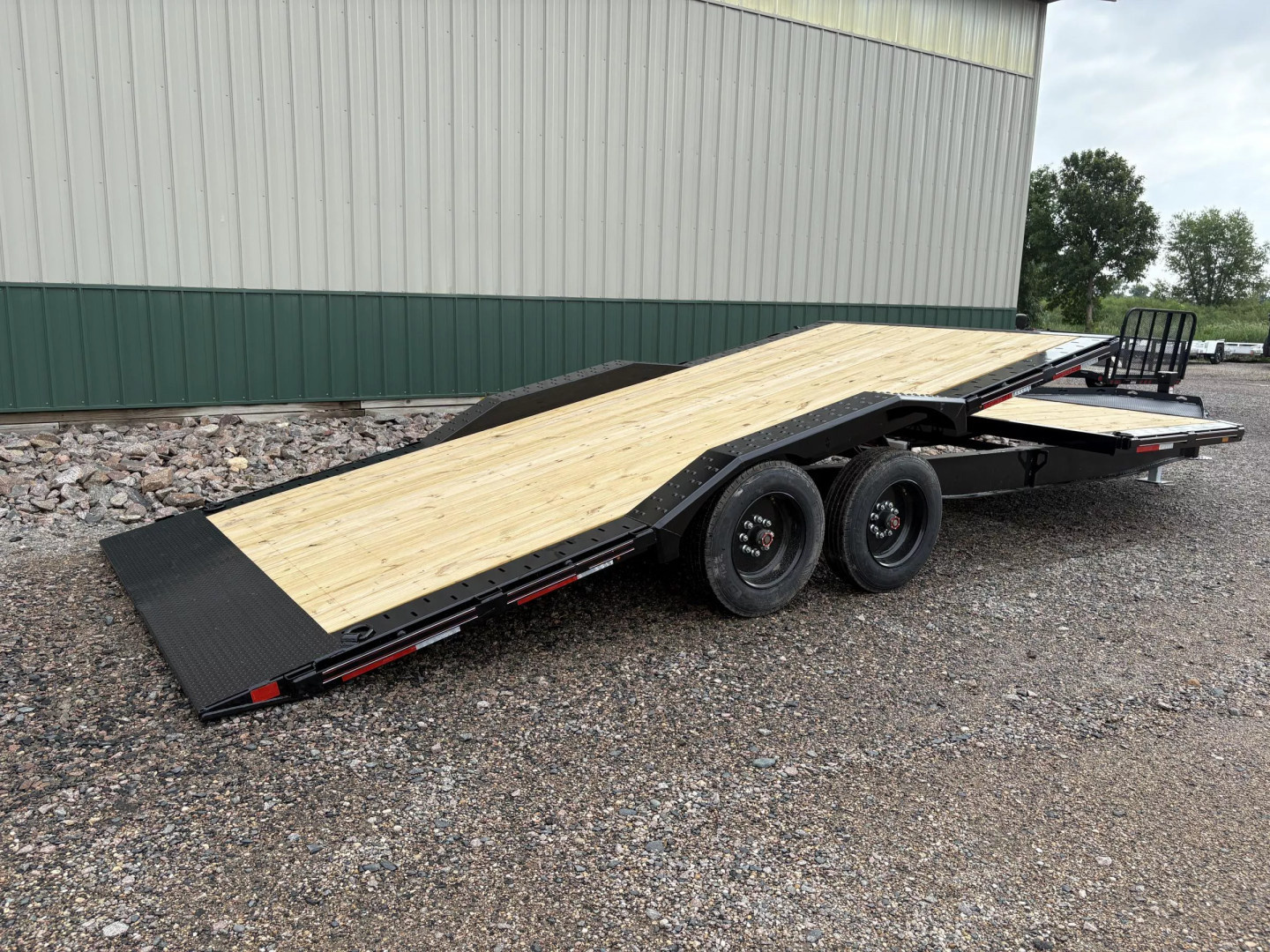 New 2026 24' 16K Diamond C - 102" Wide Tilt Trailer - HXD208