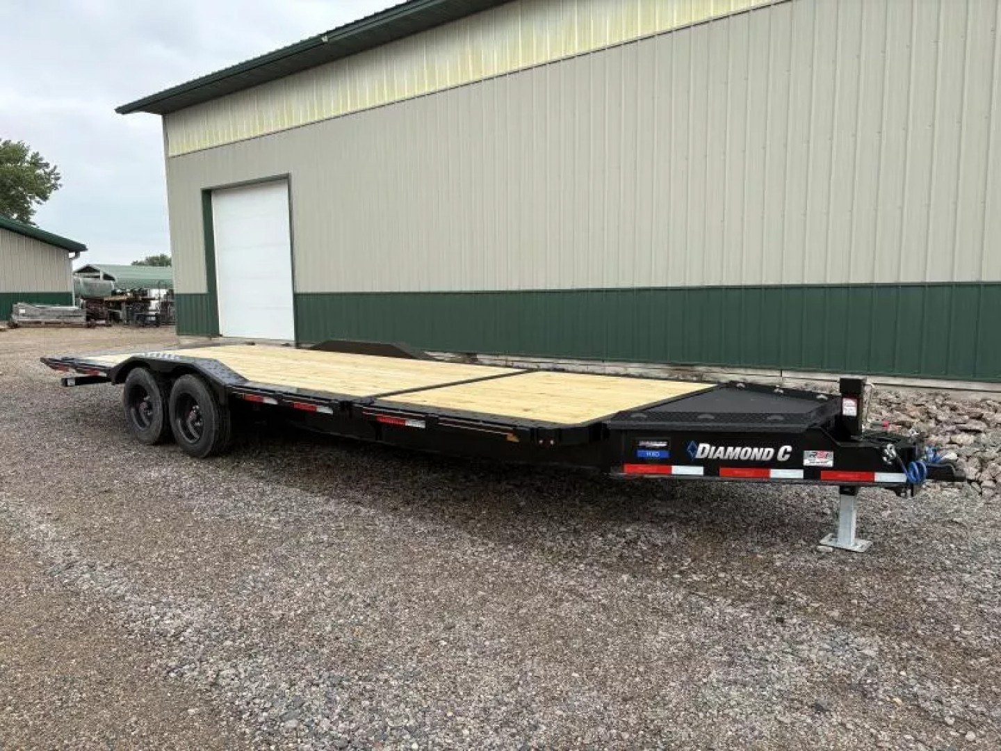 New 2026 24' 16K Diamond C - 102" Wide Tilt Trailer - HXD208