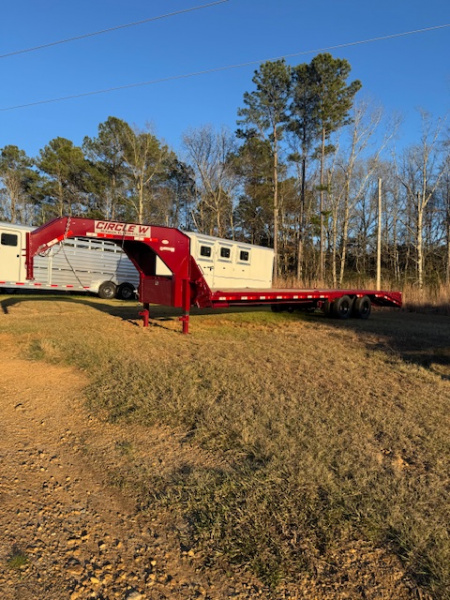New 2025 Circle W 25+5 Gooseneck Flatbed Trailer