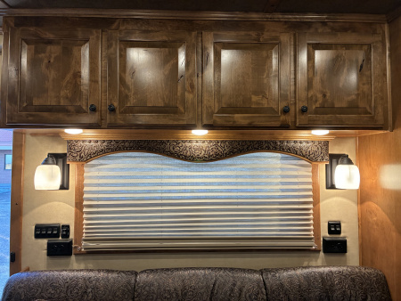 Used 2020 4-Star 3 Horse 15' Living Quarter Horse Trailer