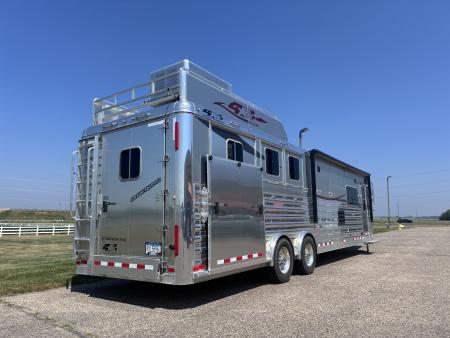 Used 2020 4-Star 3 Horse 15' Living Quarter Horse Trailer