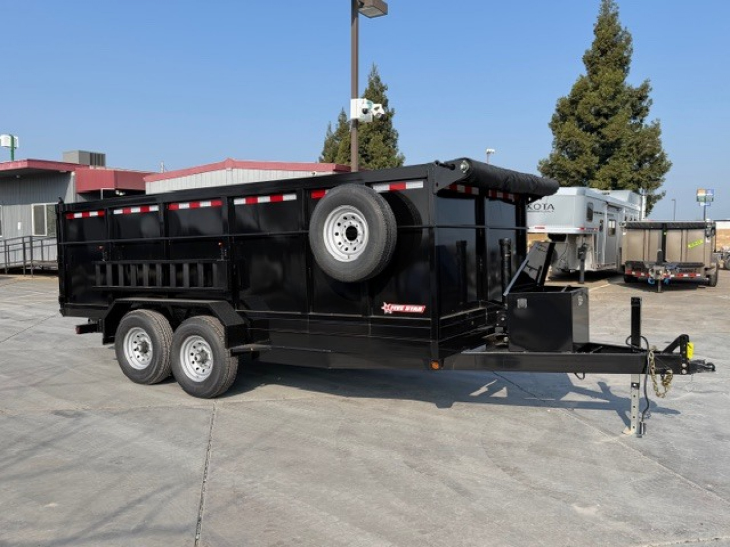 New 2026 Five Star Trailers DT716307 D14 P4 Dump Trailer