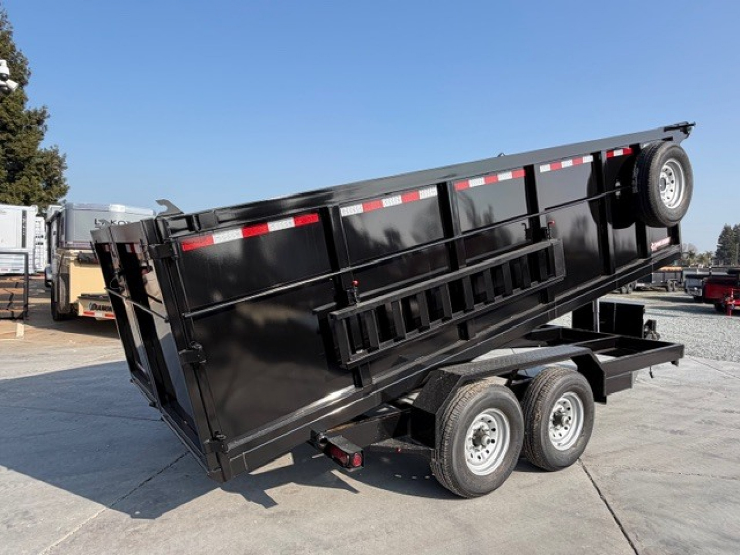 New 2026 Five Star Trailers DT716307 D14 P4 Dump Trailer