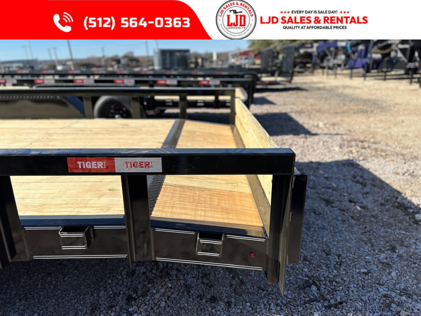 New 2026 Tiger 83" x 20' - HD Pipetop Trailer